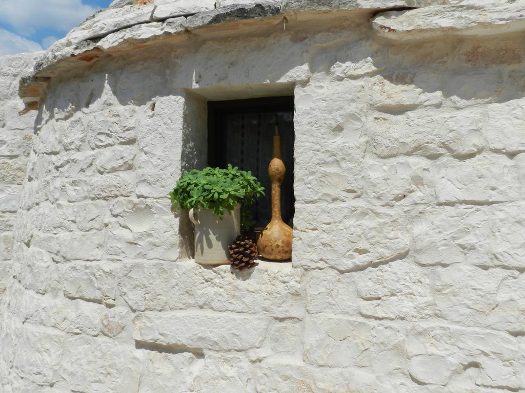 I Trulli Del Nonno Michele Guest House Alberobello Luaran gambar